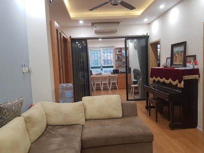 Chính chủ cho thuê căn hộ 2N1K tại phố chùa láng 1062