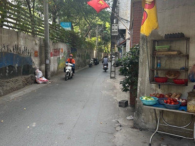Chính chủ cho thuê căn hộ 2N1K tại phố chùa láng 365