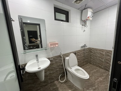 Chính chủ cho thuê căn hộ 2N1K tại phố chùa láng 1036