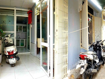 Chính chủ cho thuê căn hộ 2N1K tại phố chùa láng 1993