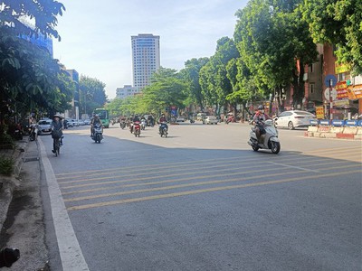 Chính chủ cho thuê căn hộ 2N1K tại phố chùa láng 2421
