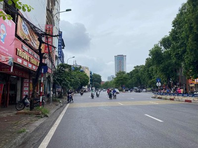 Chính chủ cho thuê căn hộ 2N1K tại phố chùa láng 2422