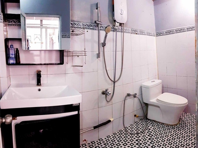Chính chủ cho thuê căn hộ 2N1K tại phố chùa láng 2001