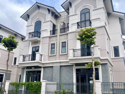 Chính chủ cho thuê căn hộ 2N1K tại phố chùa láng 1878