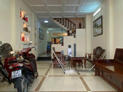 Chính chủ cho thuê căn hộ 2N1K tại phố chùa láng 2507