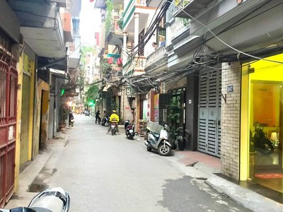 Chính chủ cho thuê căn hộ 2N1K tại phố chùa láng 2743