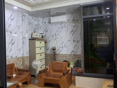 Chính chủ cho thuê căn hộ 2N1K tại phố chùa láng 2486