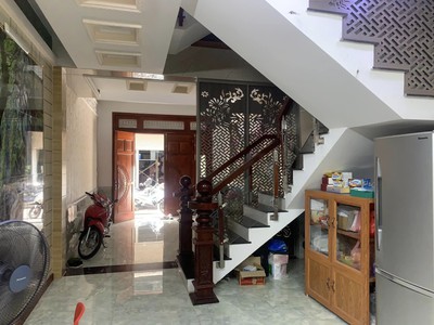 Chính chủ cho thuê căn hộ 2N1K tại phố chùa láng 2489