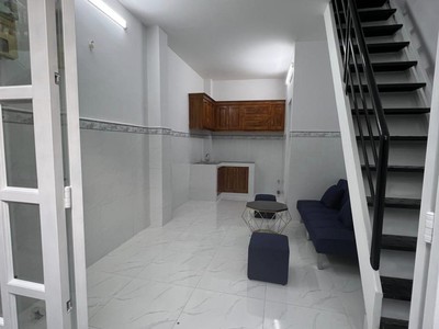 Chính chủ cho thuê căn hộ 2N1K tại phố chùa láng 2625