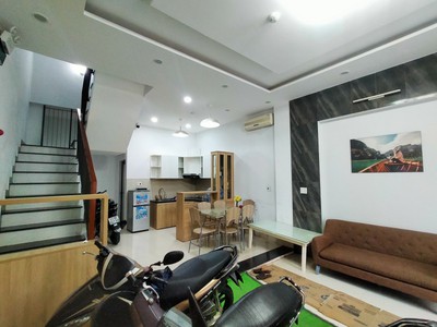 Chính chủ cho thuê căn hộ 2N1K tại phố chùa láng 1795
