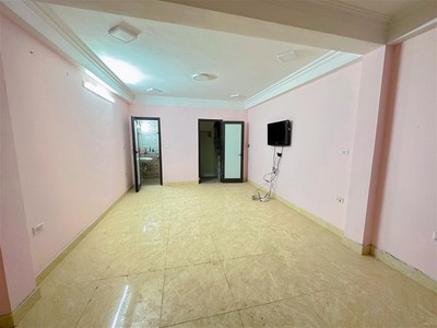 Chính chủ cho thuê căn hộ 2N1K tại phố chùa láng 1801