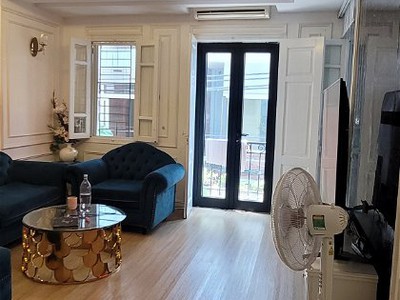 Chính chủ cho thuê căn hộ 2N1K tại phố chùa láng 2113