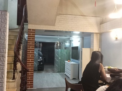 Chính chủ cho thuê căn hộ 2N1K tại phố chùa láng 2052
