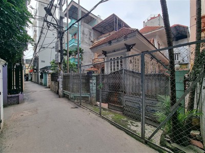 Chính chủ cho thuê căn hộ 2N1K tại phố chùa láng 2150