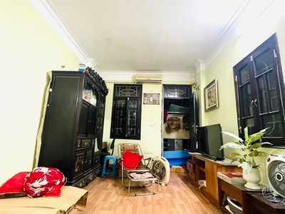 Chính chủ cho thuê căn hộ 2N1K tại phố chùa láng 1715