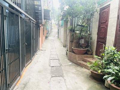 Chính chủ cho thuê căn hộ 2N1K tại phố chùa láng 2481