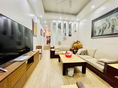 Chính chủ cho thuê căn hộ 2N1K tại phố chùa láng 2518