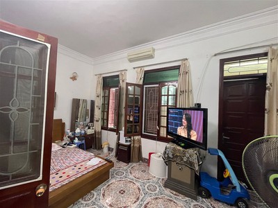 Chính chủ cho thuê căn hộ 2N1K tại phố chùa láng 2662