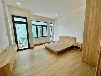 Chính chủ cho thuê căn hộ 2N1K tại phố chùa láng 1990