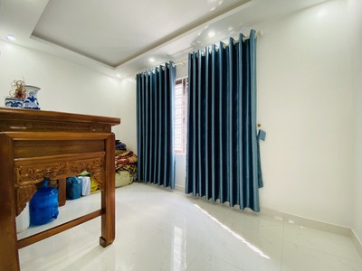 Nhà 3 tầng xây mới ngõ 229 hàng kênh giá chỉ hơn tỷ gía trước tết giảm kịch sàn. 3