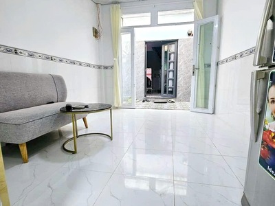 Chính chủ cho thuê căn hộ 2N1K tại phố chùa láng 3824