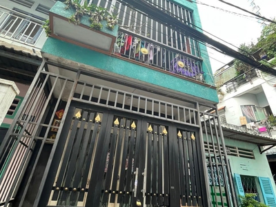 Chính chủ cho thuê căn hộ 2N1K tại phố chùa láng 3238