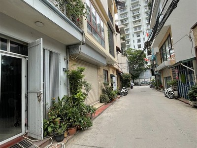 Chính chủ cho thuê căn hộ 2N1K tại phố chùa láng 3286