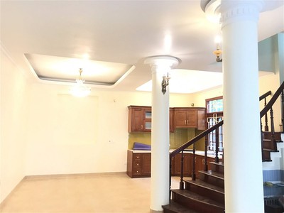 Chính chủ cho thuê căn hộ 2N1K tại phố chùa láng 3337