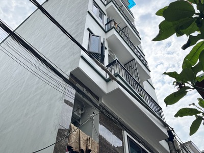Chính chủ cho thuê căn hộ 2N1K tại phố chùa láng 3950