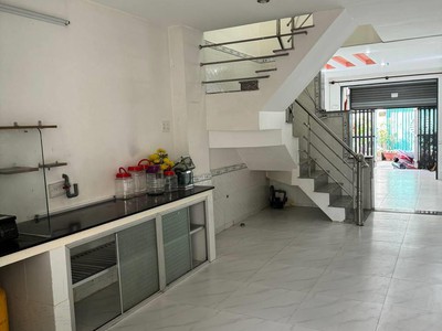 Chính chủ cho thuê căn hộ 2N1K tại phố chùa láng 3253