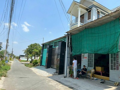 Chính chủ cho thuê căn hộ 2N1K tại phố chùa láng 3647