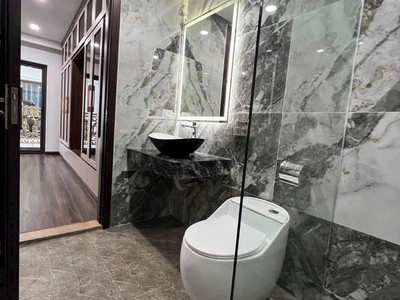 BÁN nhà Ngọc Thụy MỚI   DUY NHẤT 1 CĂN, Giá 7,6 tỷ, Gara, Thang máy, Kinh doanh 1