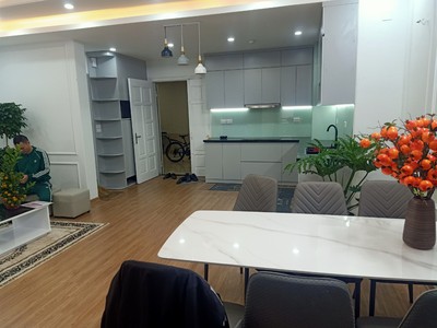 Mỹ đình 124m2 3pn full nội thất mới đẹp, sẵn nhà đón tết 1
