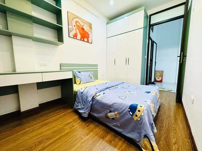 Căn nhà đẹp đón tết phố vũ tông phan  giá:3.55 tỷ nhà 3 tầng 3 ngủ dt:32m2 chỉ 30 ra ôtô . 0