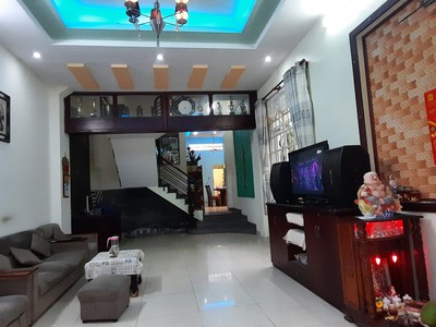 Chính chủ cho thuê căn hộ 2N1K tại phố chùa láng 4583