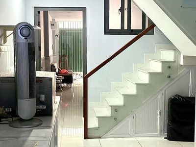 Chính chủ cho thuê căn hộ 2N1K tại phố chùa láng 4026