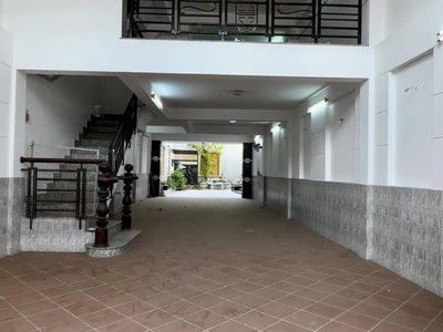 Chính chủ cho thuê căn hộ 2N1K tại phố chùa láng 4140