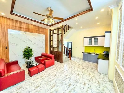 Chính chủ cho thuê căn hộ 2N1K tại phố chùa láng 5131