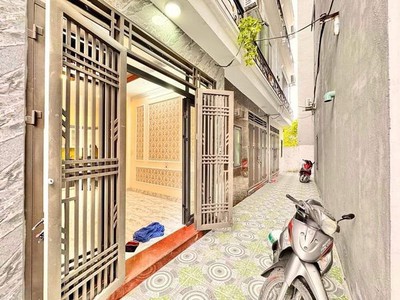 Chính chủ cho thuê căn hộ 2N1K tại phố chùa láng 5130