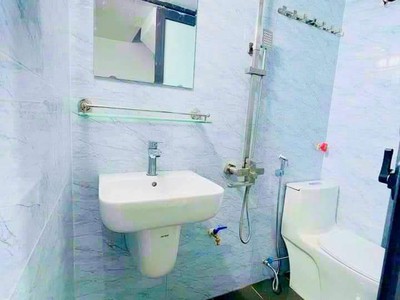 Nhà mới đẹp đón tết tt tầng 1 ngõ 88/33 phố trần quý cáp giá :1,95 tỷ quận đống đa hà nội . 4