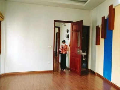 Chính chủ cho thuê căn hộ 2N1K tại phố chùa láng 4704