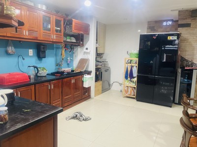 Mặt tiền trần thanh mại gần công viên hô nghinh, 75m2 4 tầng đẹp, 7.x tỷ 1