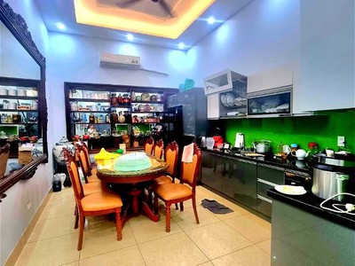 Chính chủ cho thuê căn hộ 2N1K tại phố chùa láng 4323