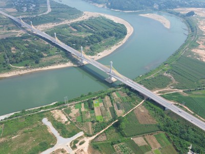 Cần bán đất nền thuộc dự án sơn phúc green city tuyên quang. 0
