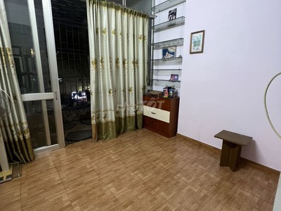 Chính chủ cho thuê căn hộ 2N1K tại phố chùa láng 5999