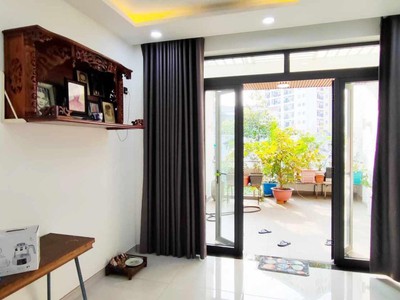 Chính chủ cho thuê căn hộ 2N1K tại phố chùa láng 6824