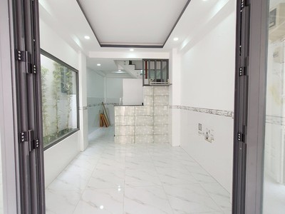 Chính chủ cho thuê căn hộ 2N1K tại phố chùa láng 6010