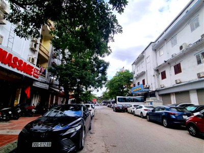 Chính chủ cho thuê căn hộ 2N1K tại phố chùa láng 5748