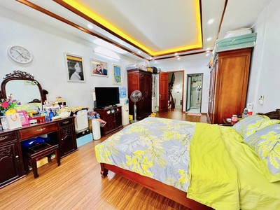 Chính chủ cho thuê căn hộ 2N1K tại phố chùa láng 6779