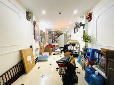Chính chủ cho thuê căn hộ 2N1K tại phố chùa láng 5984